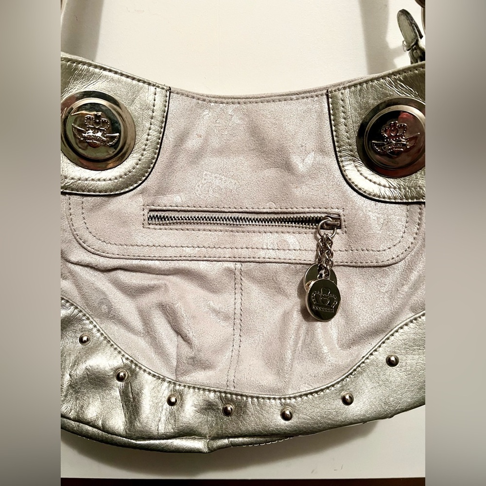 Kathy Van Zeeland Silver Shoulder Bag Crossbody | Chic Designer Handbag - Picture 4 of 16